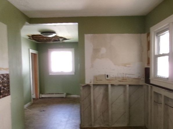 206 Harvey Ave, Oak Hill, WV 25901