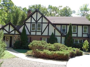 10715 Harley Rd, Lorton, VA 22079