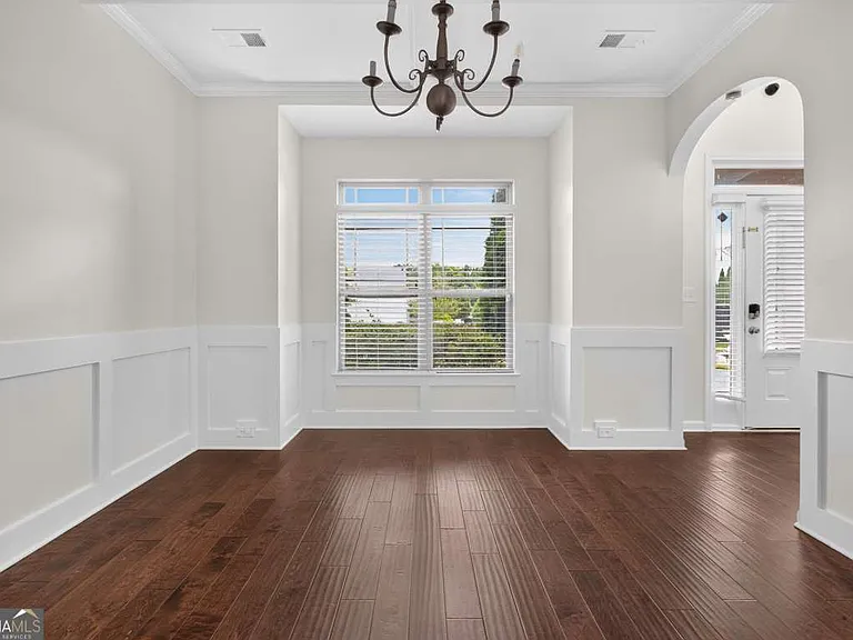 2210 Apple Orchard Way — Photo 7