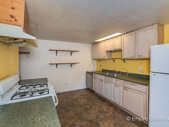 4th image of 2255 Solstice Ave