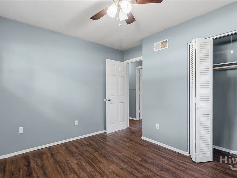3 Monica Blvd — Photo 28
