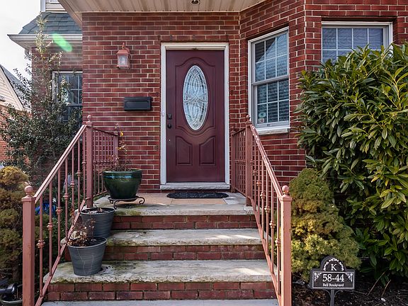4th image of 5844 Bell Blvd