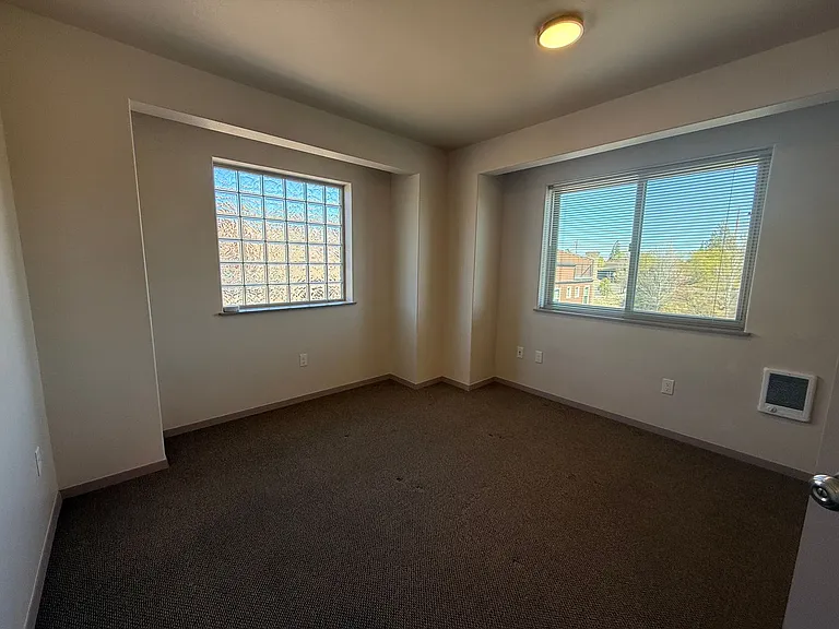 r135 — Photo 10