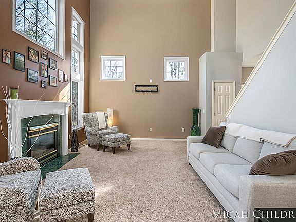 5th image of 5741 Dorado Ct NE