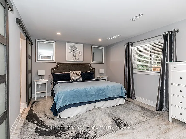 60 Edwards Dr #BASEMENT — Photo 8