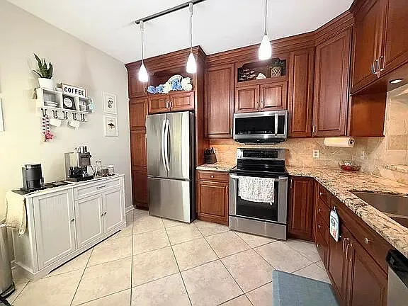 2 bed, 2.0 bath, 1250 sqft, $2,850 — Photo 4