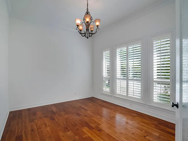 10200 Treasure Island Dr — Photo 4