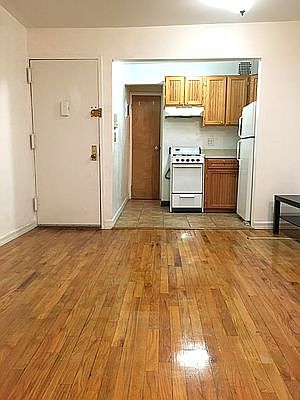 2nd image of 248 W 20th St APT B3