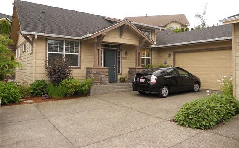 1st image of 23031 NE 130th St