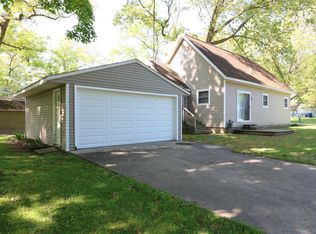 93029 Center St, Dowagiac, MI 49047