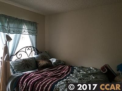 5th image of 2601 Carlton Ln