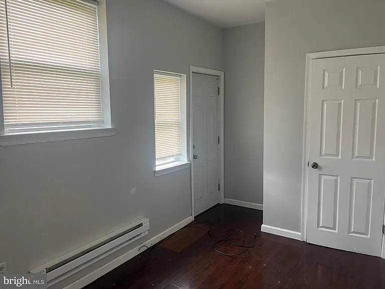 6124 N Broad St — Photo 13