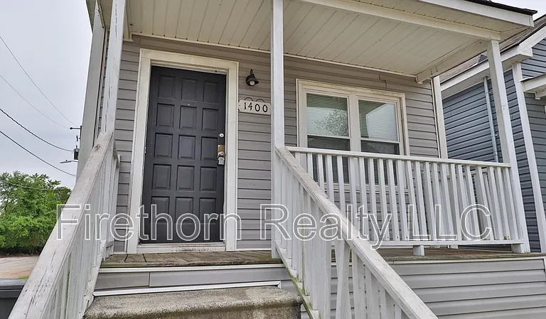 1400 Maple St — Photo 6