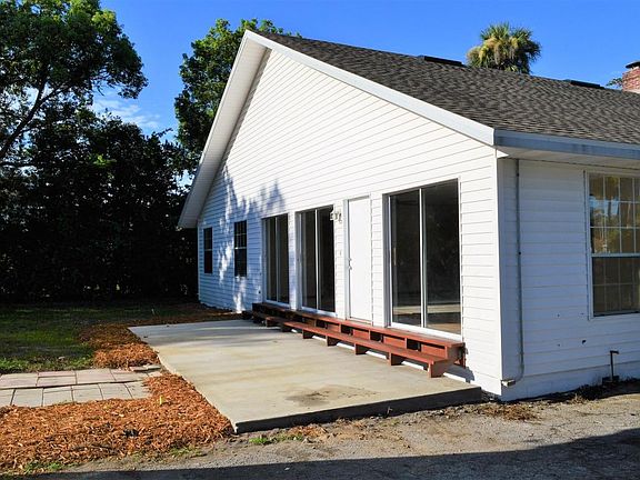 4th image of 823 Daytona Ave