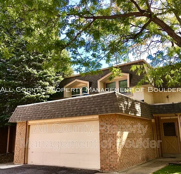 3850 Paseo Del Prado #1 — Photo 9