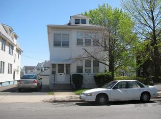 93 Grove St, Bloomfield, NJ 07003