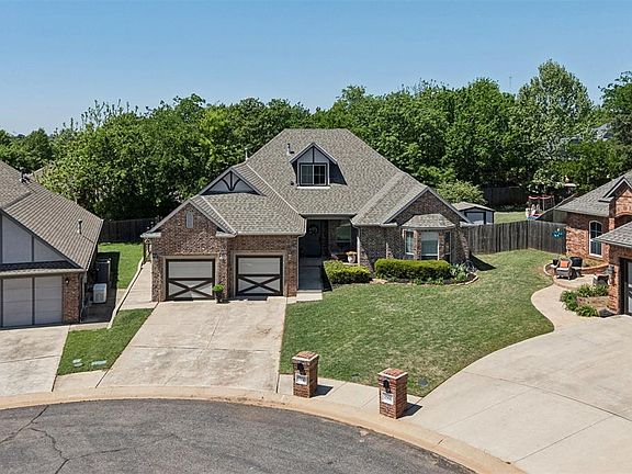 3rd image of 13221 Englewood Ln