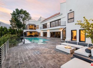 11955 Pinnacle Pl, Beverly Hills, CA 90210