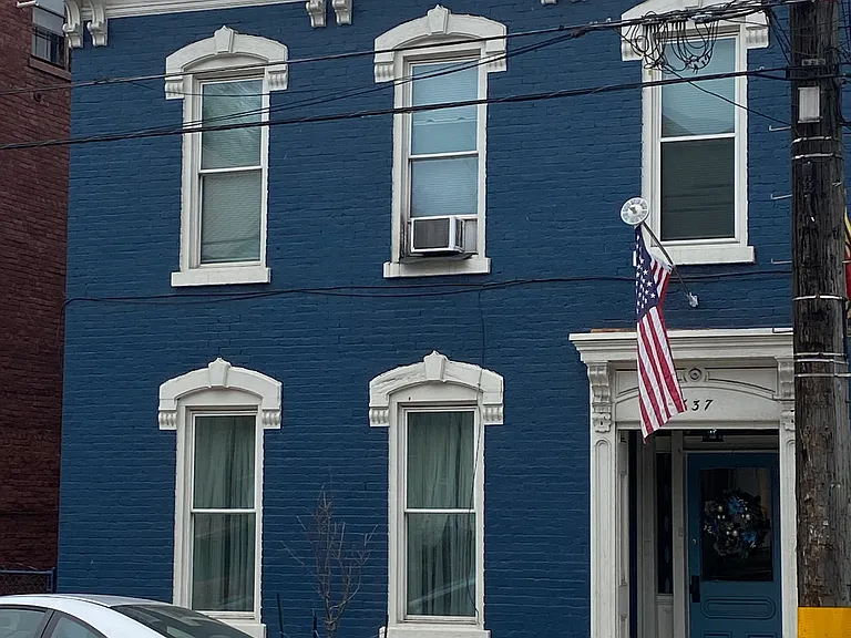 637 Main St — Photo 1
