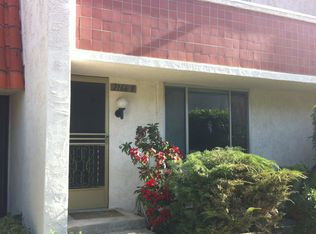 2166 N Indian Canyon Dr UNIT F, Palm Springs, CA 92262