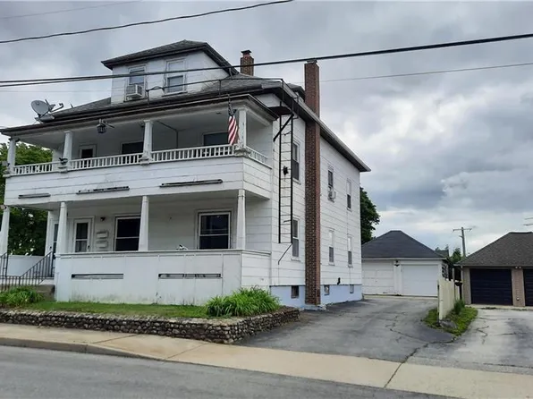 43 Van Den Noort Street, Putnam, CT 06260