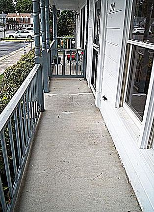 3rd image of 130 Arlington Sq #130