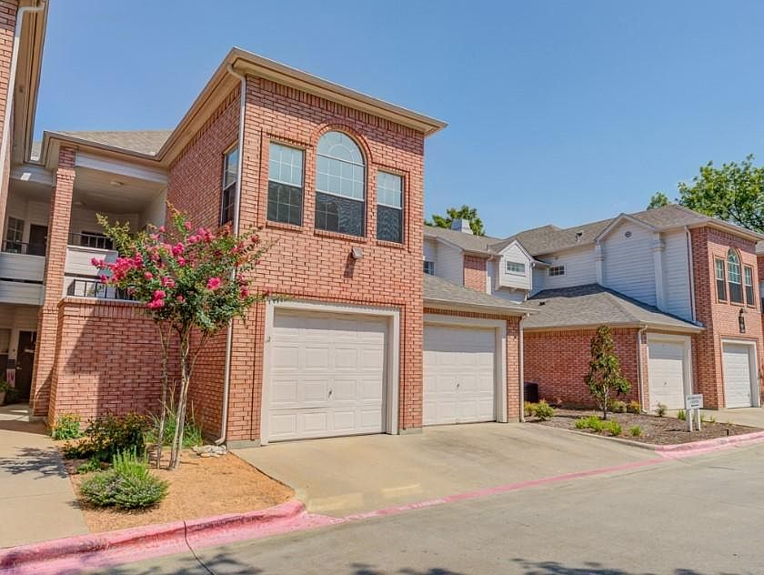 1st image of 17399 Knoll Trail Dr