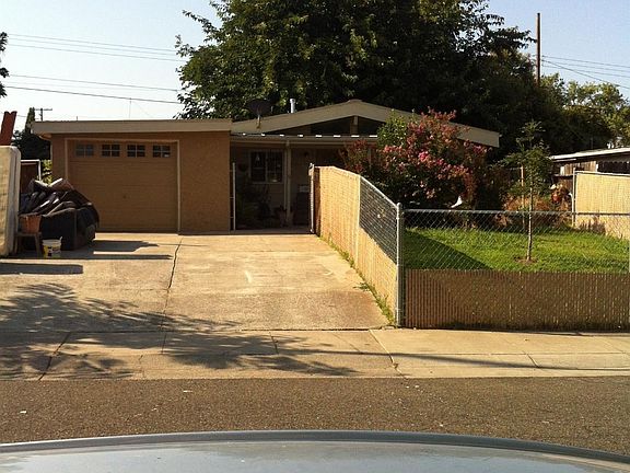 2nd image of 3816 San Novado Way