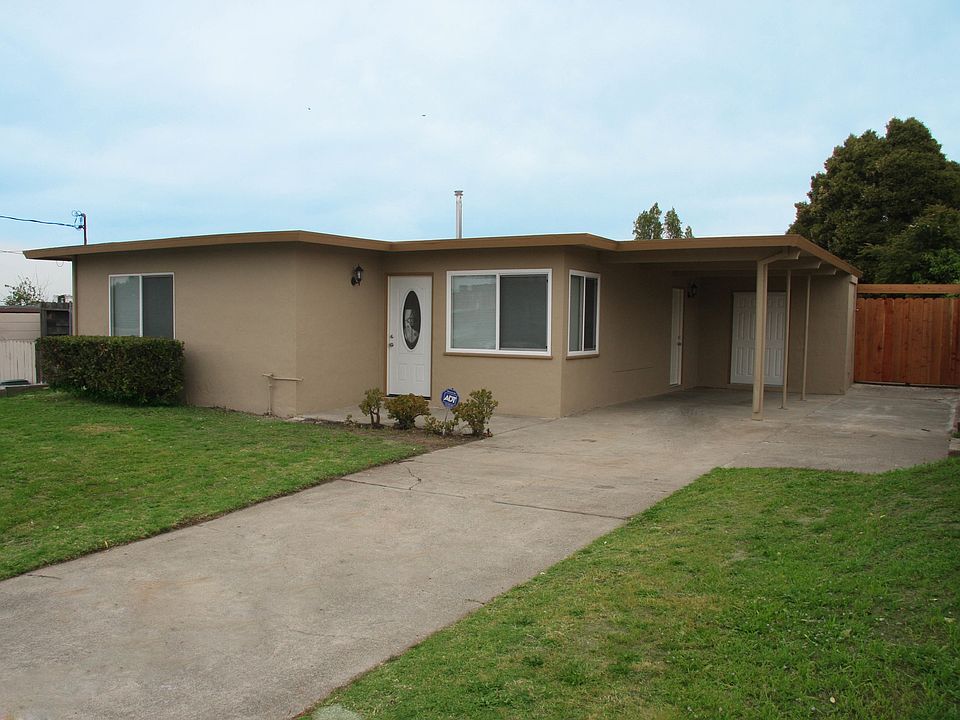 1st image of 129 Christine Dr