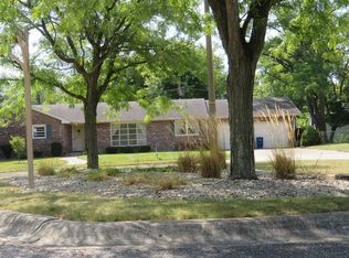 1103 W Milborn St, Marion, IN 46952