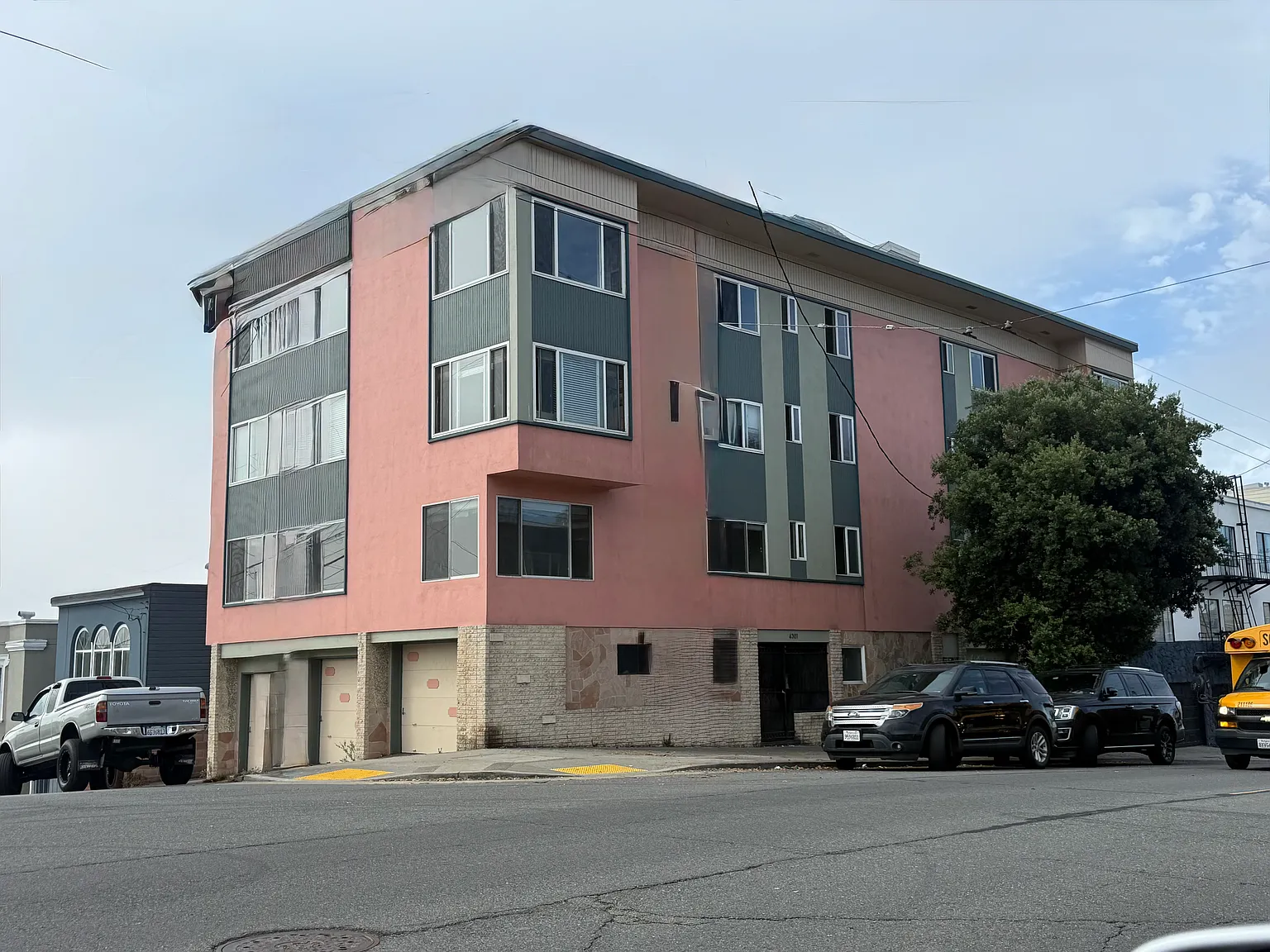 2 bed, 1.0 bath, $4,295 — Photo 1