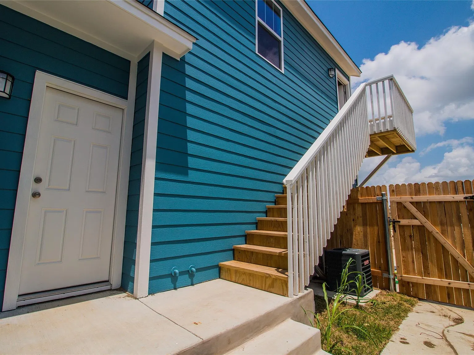 1 bed, 1.0 bath, 440 sqft, $900 — Photo 3