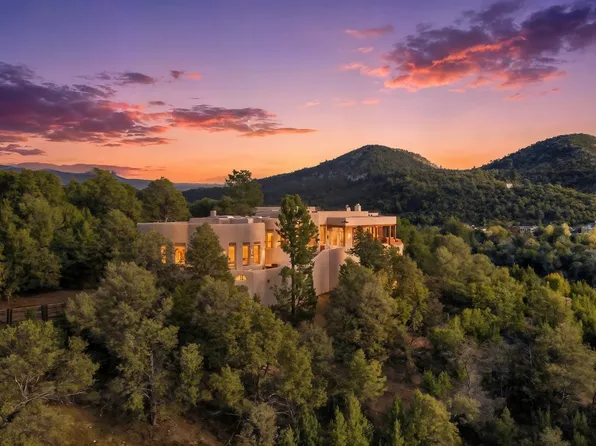 708 Camino Ocaso Del Sol, Santa Fe, NM 87505