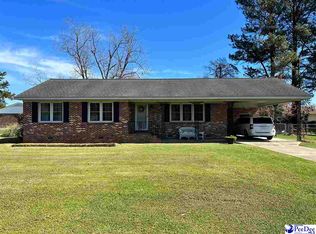 1004 Myrtle St, Mullins, SC 29574