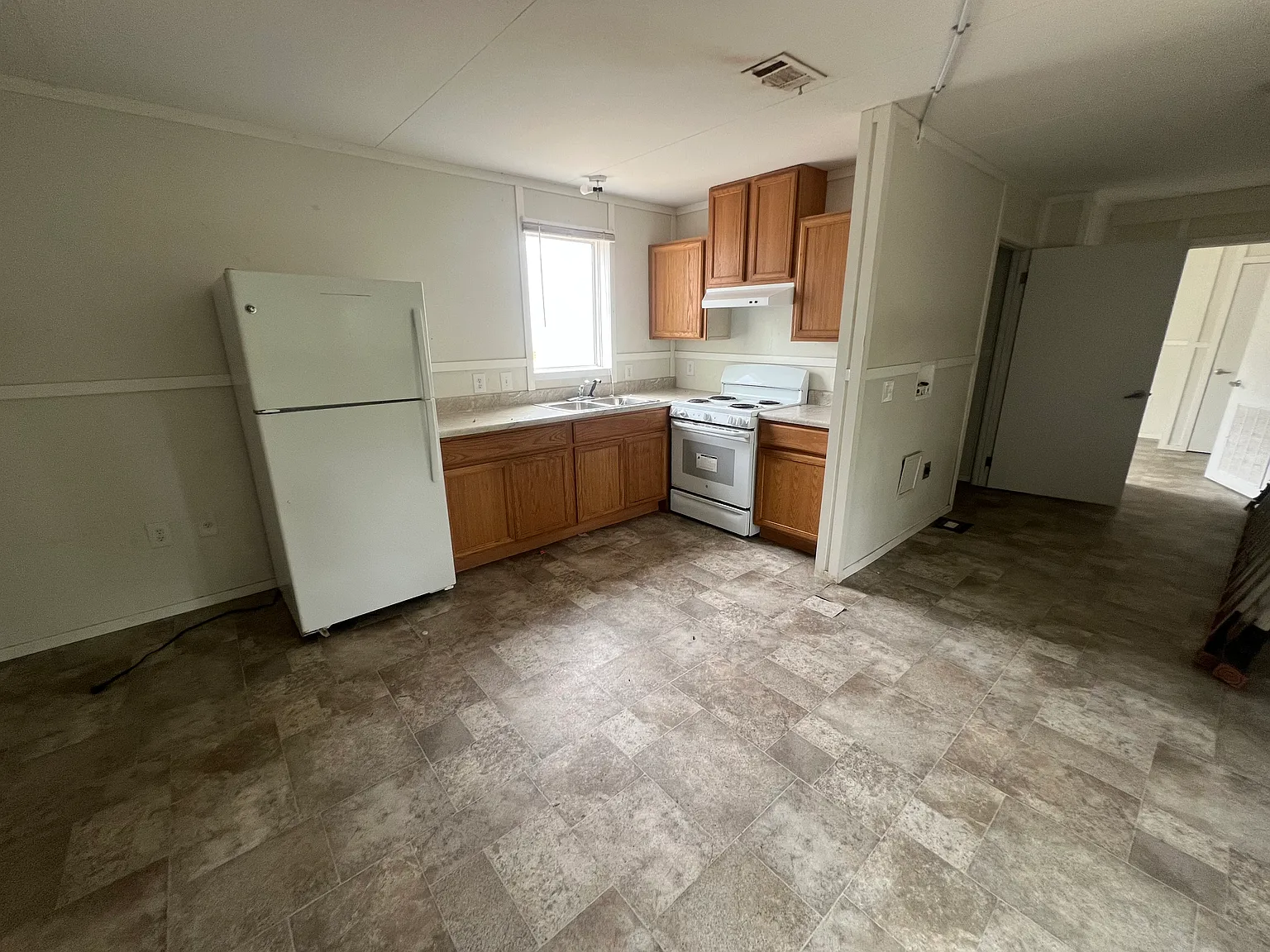 3 bed, $800 — Photo 4