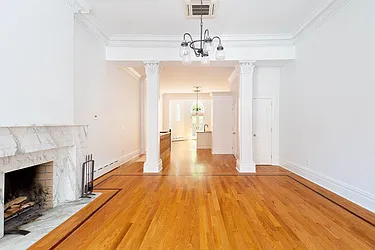 Rented by Engel and Völkers Brownstone Brooklyn