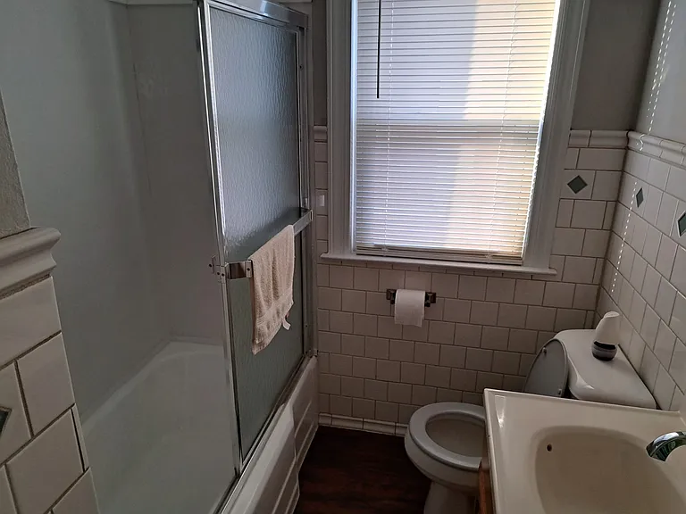 7613 Monroe Ave — Photo 3