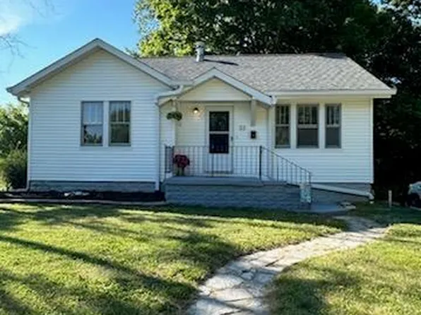 33 S 77th St, Belleville, IL 62223