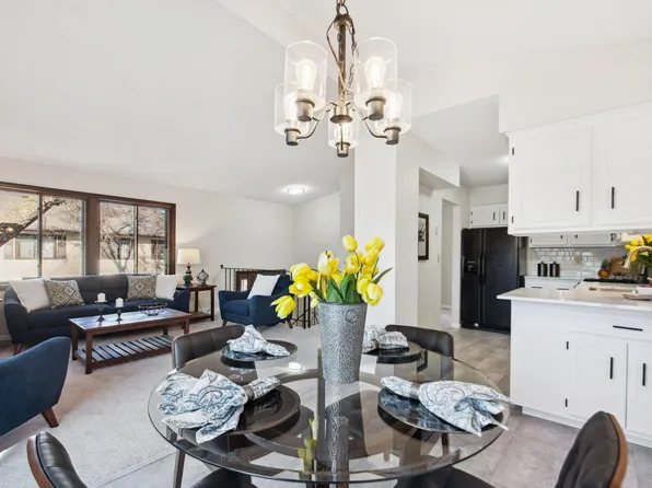 1051 121st Ln NE, Blaine, MN 55434