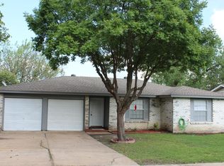 3705 Maxwell Ct, Arlington, TX 76015