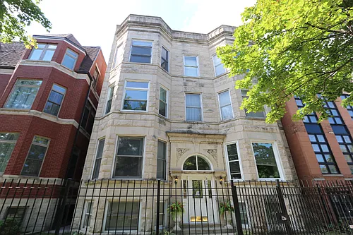 3144 S Prairie Ave #3S Photo 1