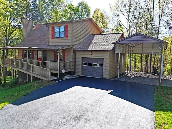 245 Brookhaven Dr, Blairsville, GA 30512