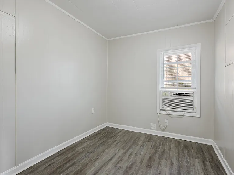 245 Evansdale Ave — Photo 16