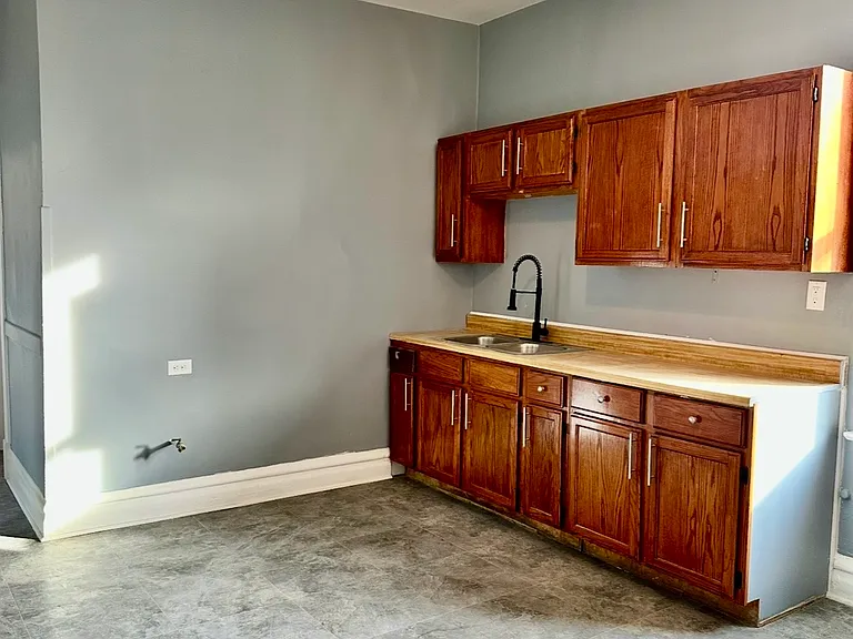6630 S Bishop St #2A — Photo 8