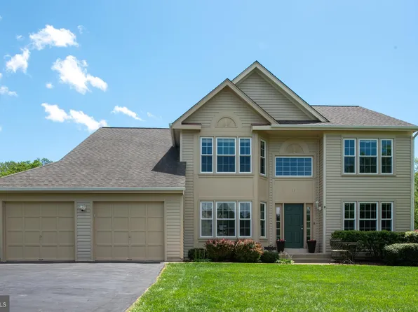 11 Ashbrook Rd, Stafford, VA 22554