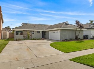 11852 Reagan St, Los Alamitos, CA 90720