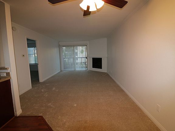3rd image of 5525 Canoga Ave APT 206