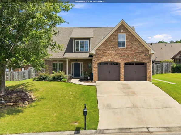 476 River Oaks Ln, Helena, AL 35080