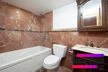 Rented by R New York