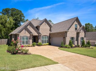 546 Walkers Way, Hernando, MS 38632